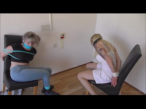 ❤️ Ovisnik / vezan i začepljen usta / djevojka u nevolji ❤❌ Porno video kod nas