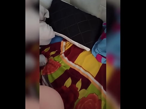 ❤️ Moja cimerica ostaje sama doma jer joj muž ide na odmor a ja koristim priliku da je pojebem i napunim joj dupe mlijekom ❤❌ Porno video kod nas
